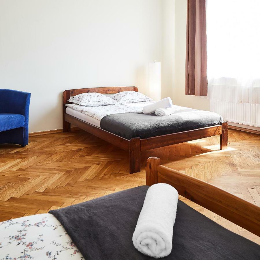 Green Yard Apartment Krowoderska Street Краків Екстер'єр фото