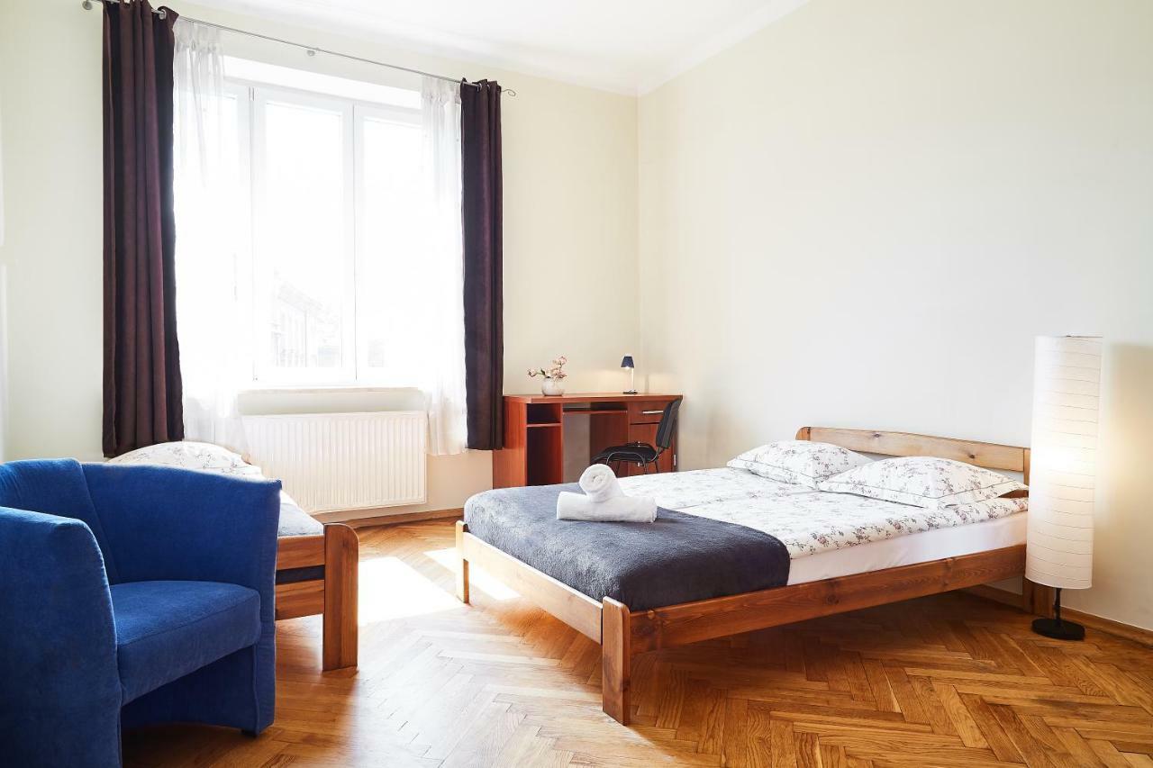 Green Yard Apartment Krowoderska Street Краків Екстер'єр фото